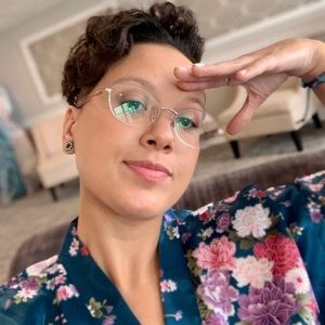 Meet your Posher, Haleigh